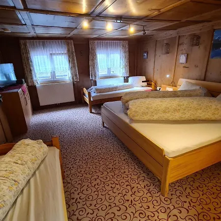 Landhaus-willi 加舒恩